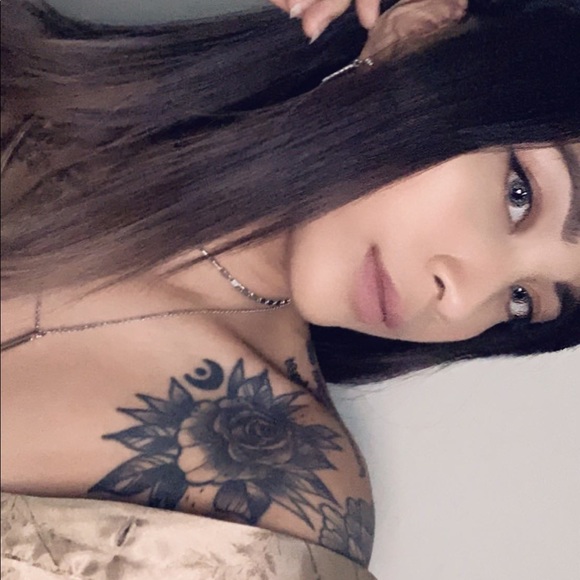 RIKA SUBA - Picture 3 of 3